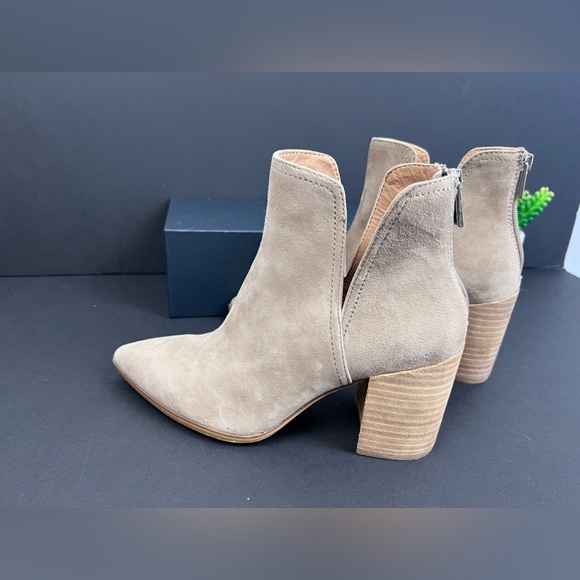 Brand NEW Steve Madden Boots suede size 8.5 - Picture 4 of 8